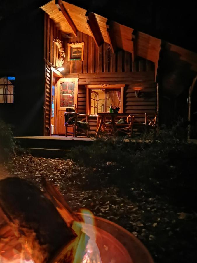 Holzhaus Waldwichtel Am Wald Und See Neuruppin Εξωτερικό φωτογραφία